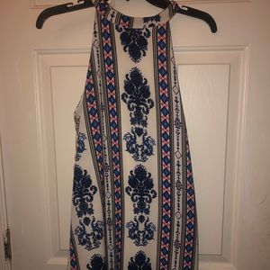 Floral dress with keyhole back